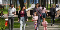 Танцы, викторины и спортивные занятия проходят еженедельно в парках округа - Regions.Ru
